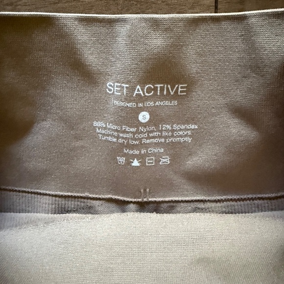 SET Active | Size Small | Sand Bike Shorts - Picture 4 of 5